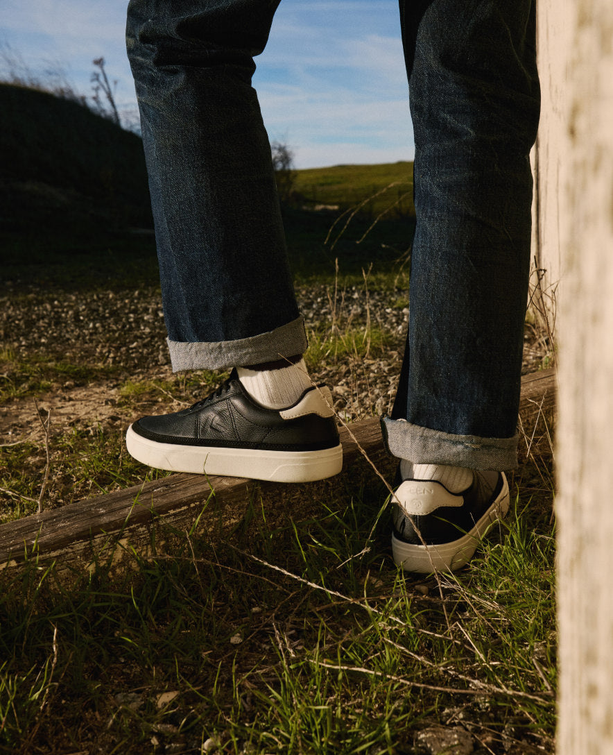Men's KM4 Leather Sneaker | Black/Birch - Image 8