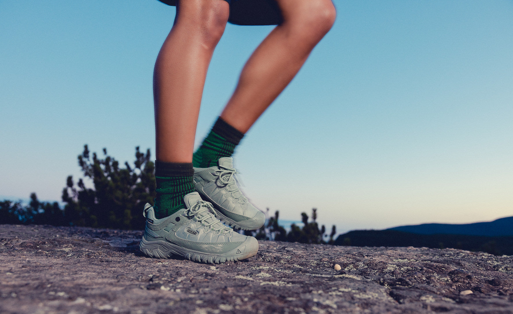 Women's Targhee EXP Waterproof Hiking Shoe | Huckleberry - Image 7