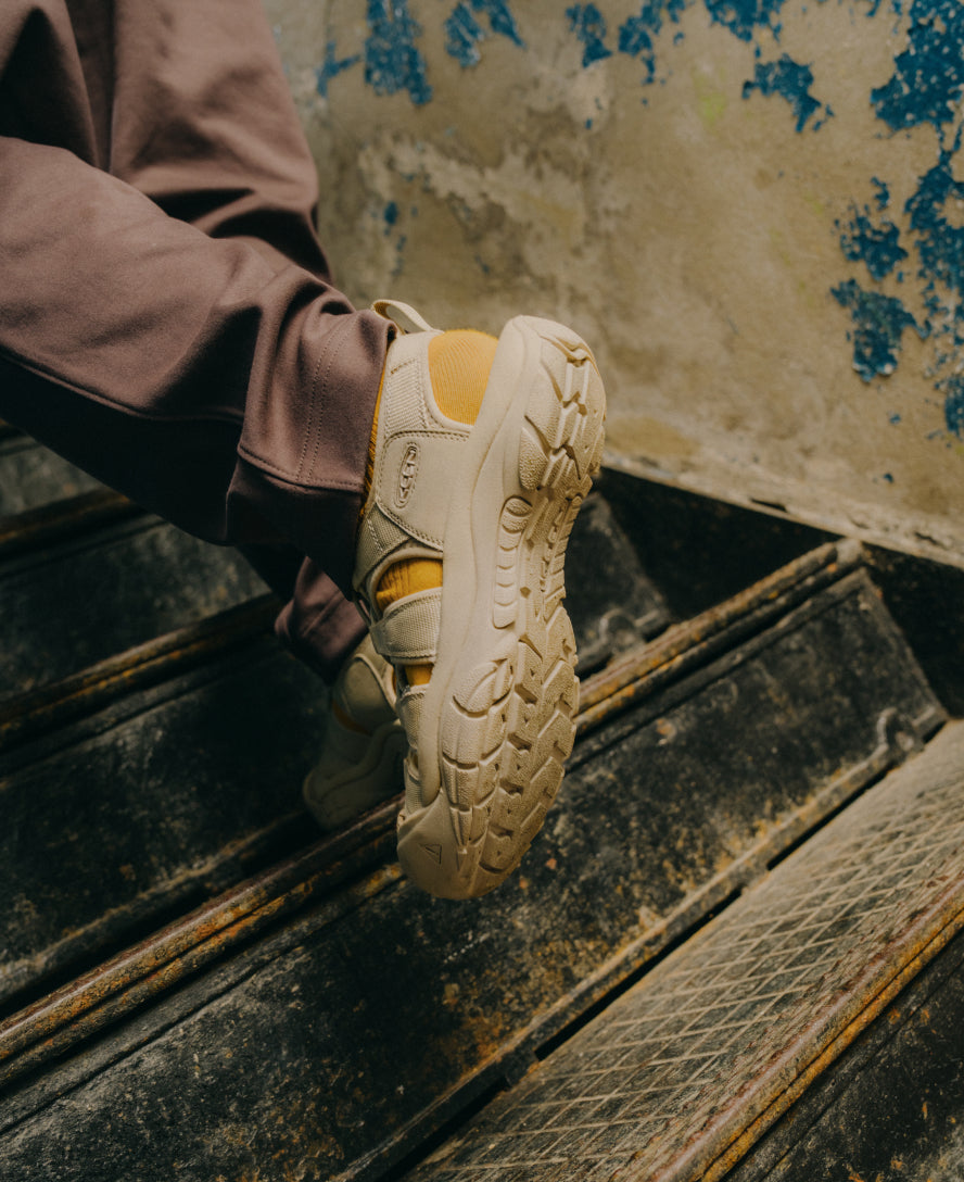 Women's Newport H2 | Monochrome/Faded Denim - Image 8