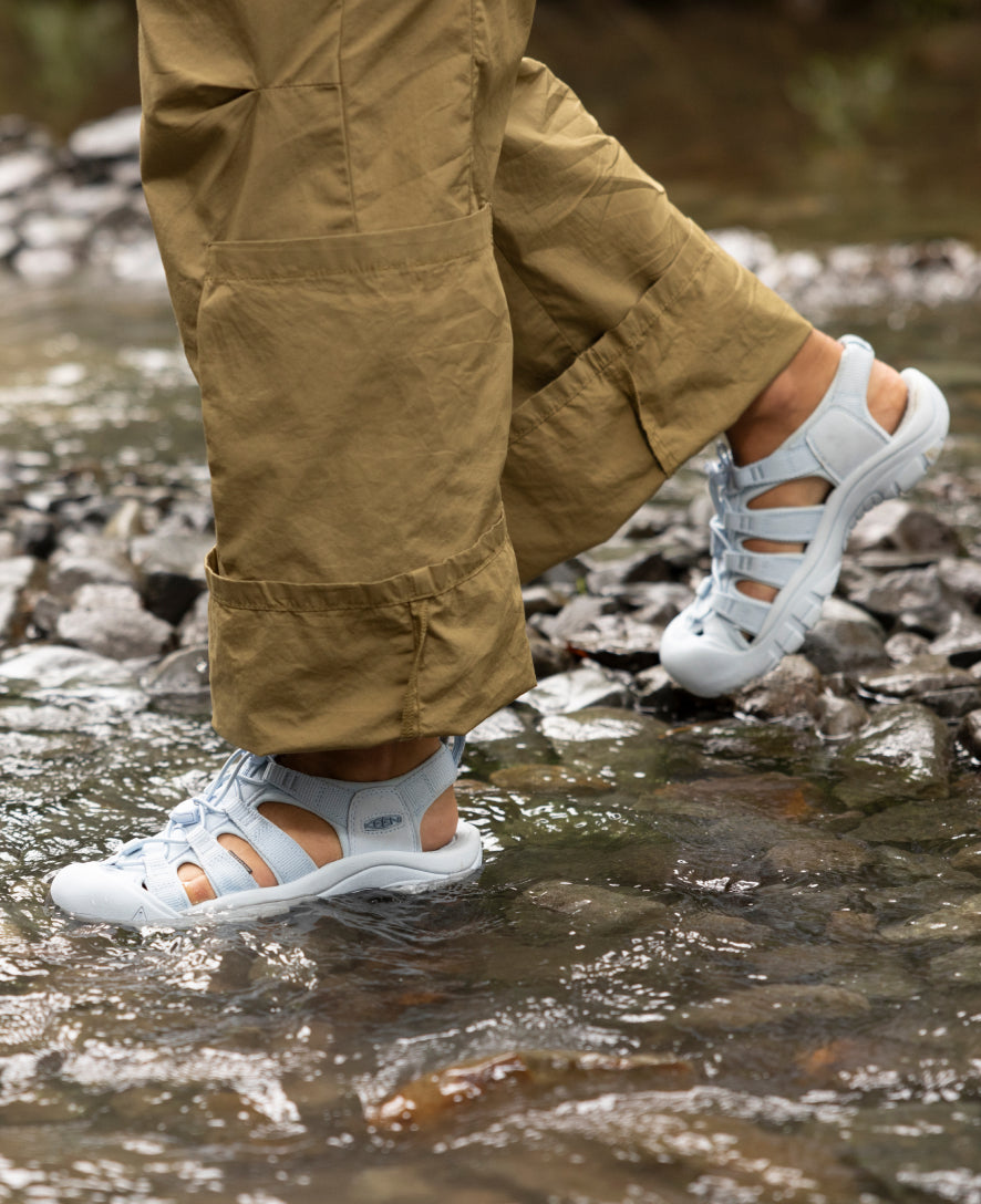 Women's Newport H2 | Monochrome/Faded Denim - Image 9