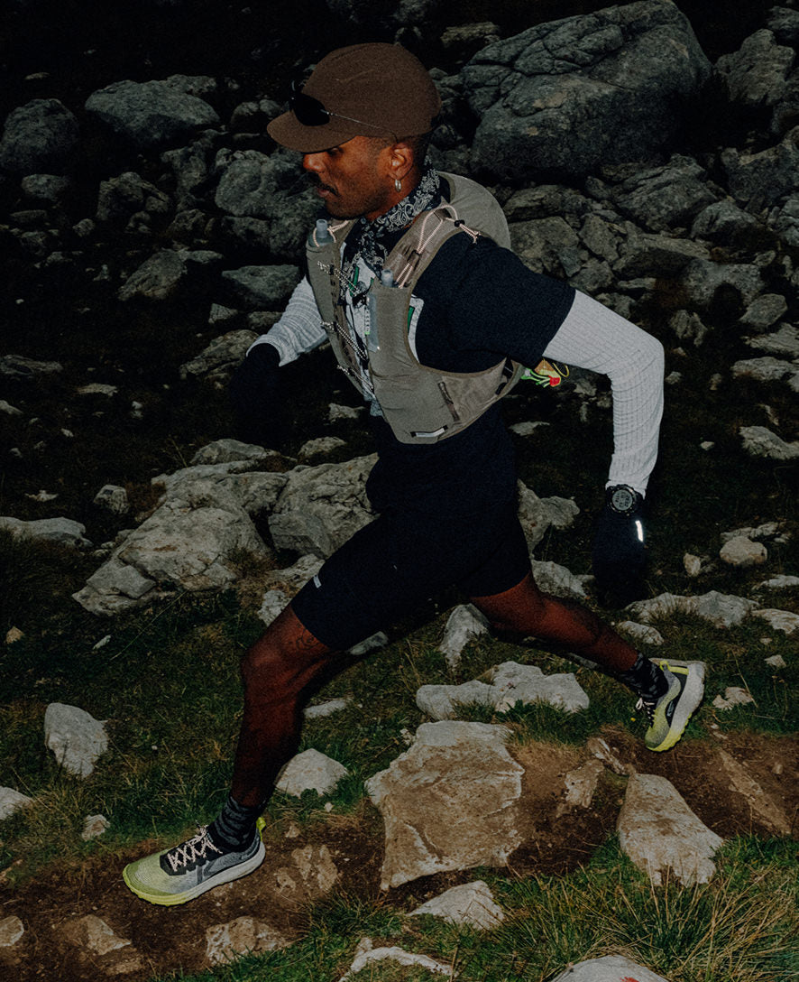 Men's Seek Trail Running Shoe | Abbey Stone/Gold - Image 9