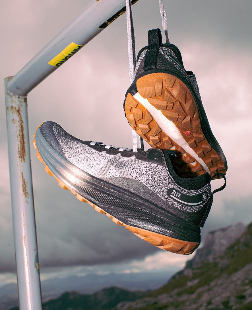 Men's Seek Trail Running Shoe | Abbey Stone/Gold - Image 8