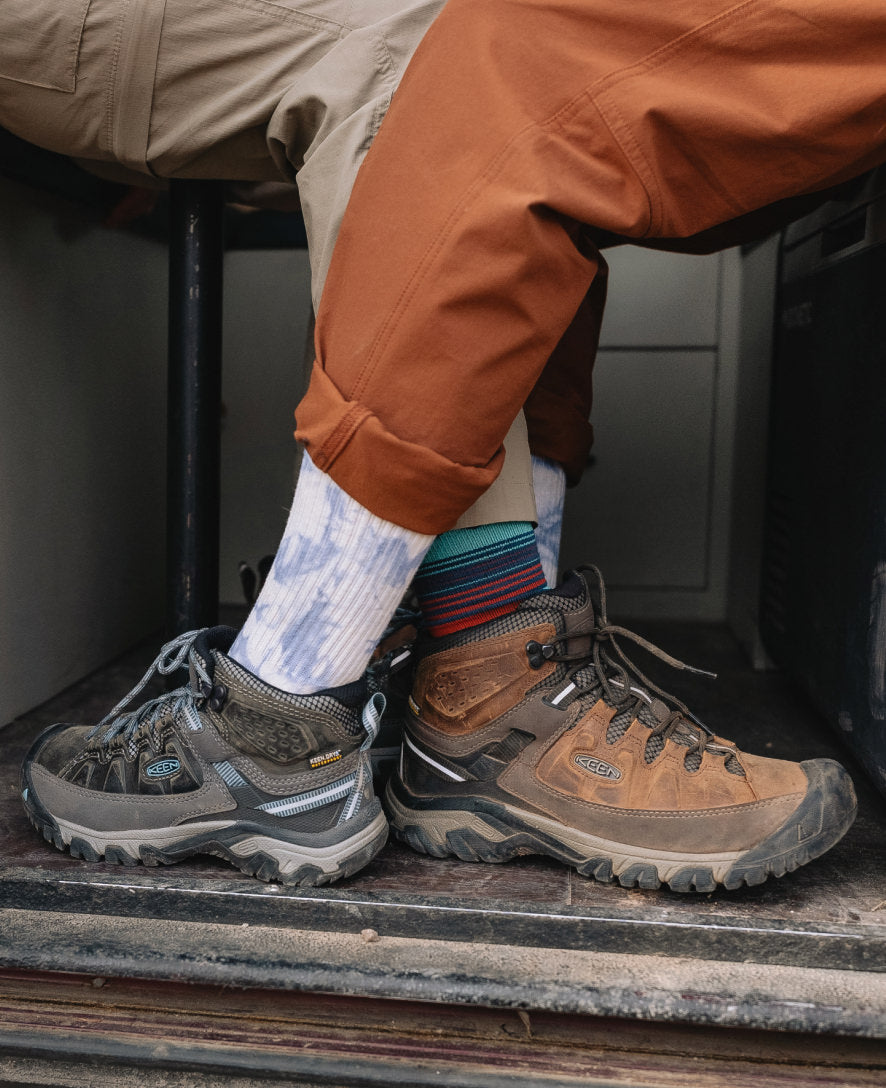 Men's Targhee III Waterproof Mid Wide | Black Olive/Golden Brown - Image 8